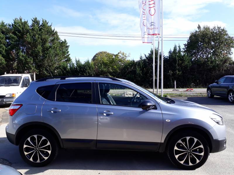 A vendre QASHAI  1.6 DCI 130 occasion avec options la Brede