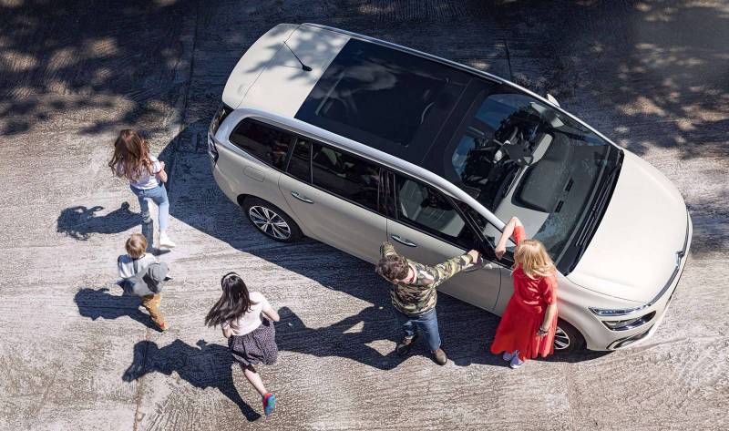 Nouveau C4 Picasso familial La brede 33 prés de leognan